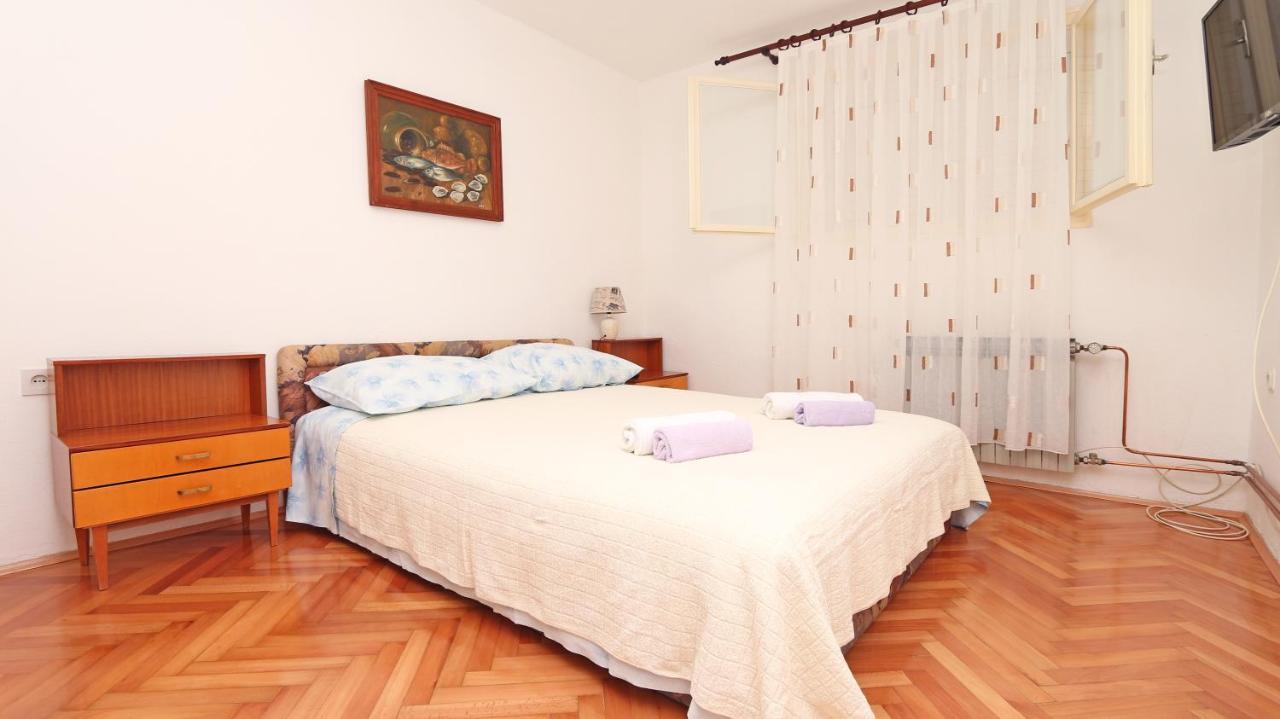 Apartment Marko Макарска Экстерьер фото